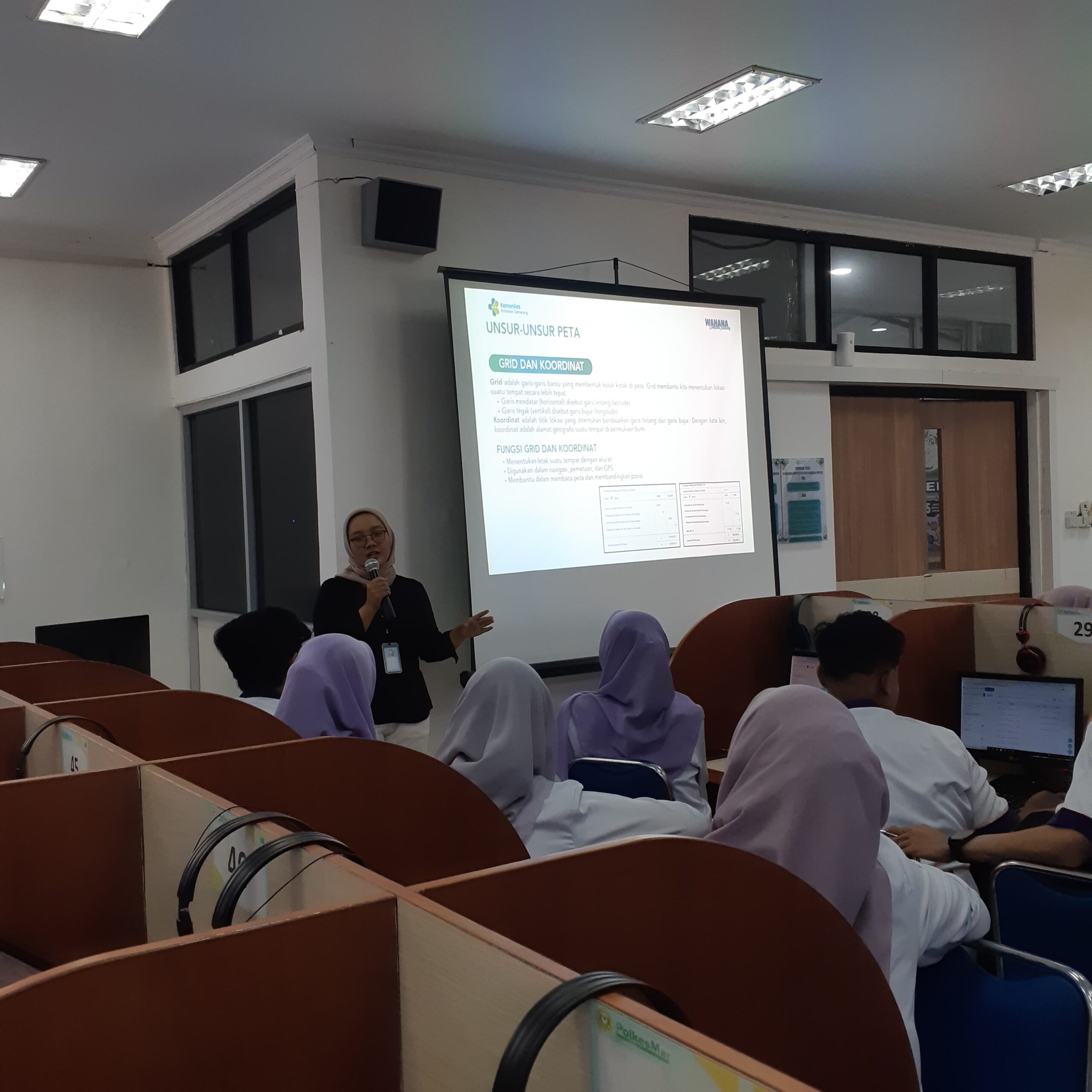 Pelatihan IT bagi Mahasiswa Semester Akhir Prodi DIII TBD – 11 Juni 2025